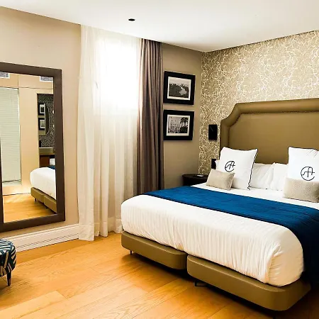Boutique Cordial Plaza Mayor De Santa Ana Hotel 4*