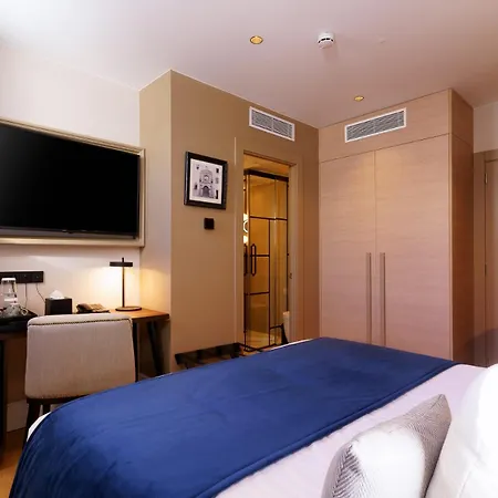 Hotel Boutique Cordial Plaza Mayor De Santa Ana 4*