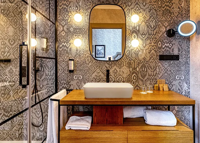 Boutique Cordial Plaza Mayor De Santa Ana 4*